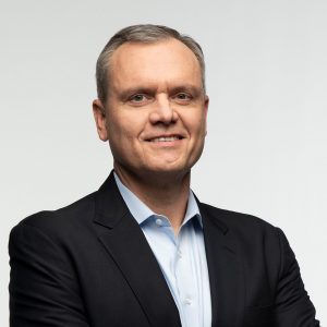 داريوس آدمشيك