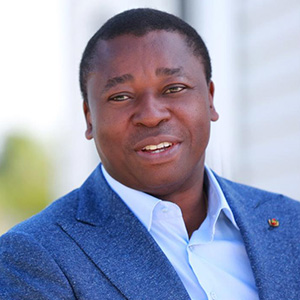 فخامة الرئيس: فوري غينغيسنغبي