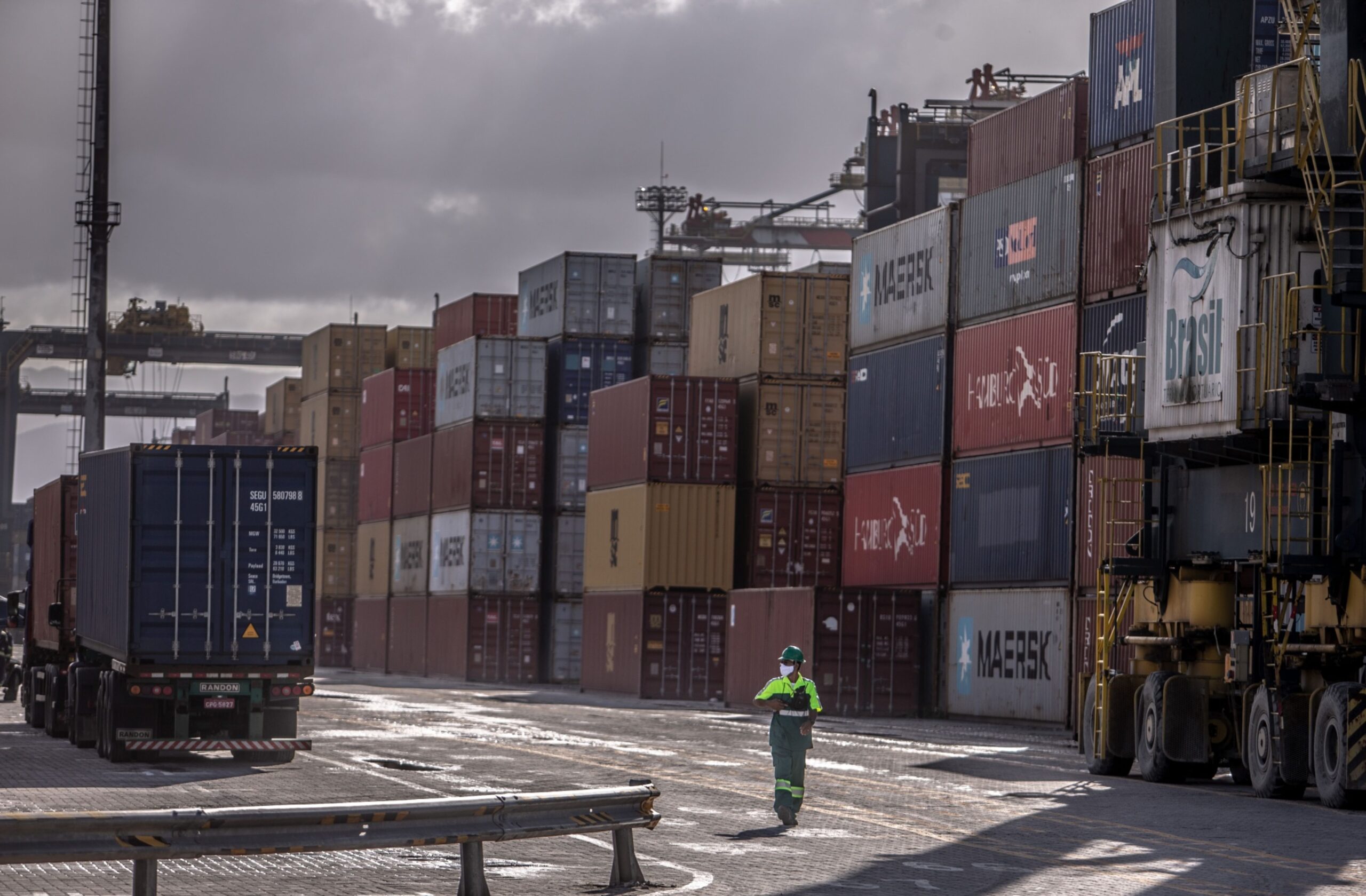 أهم أحداث الفعالية-الطاقة وتدفقات التجارة