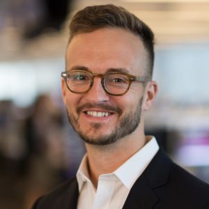 درو أرمسترونج